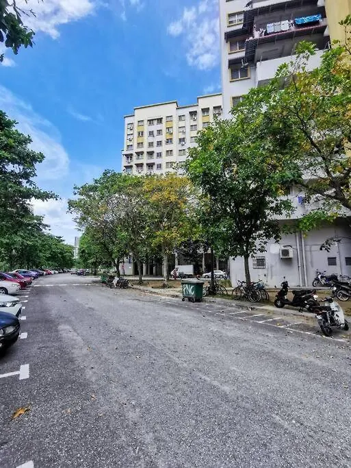 Palm Court Apartment Tanjung Tokong