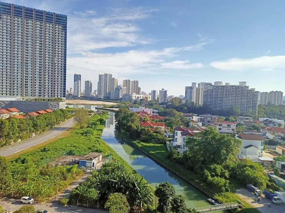 Palm Court Apartment Tanjung Tokong