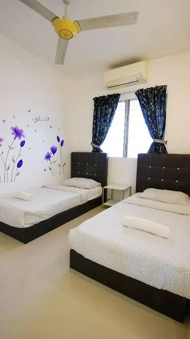 Palm Court Apartment Tanjung Tokong 0*,
