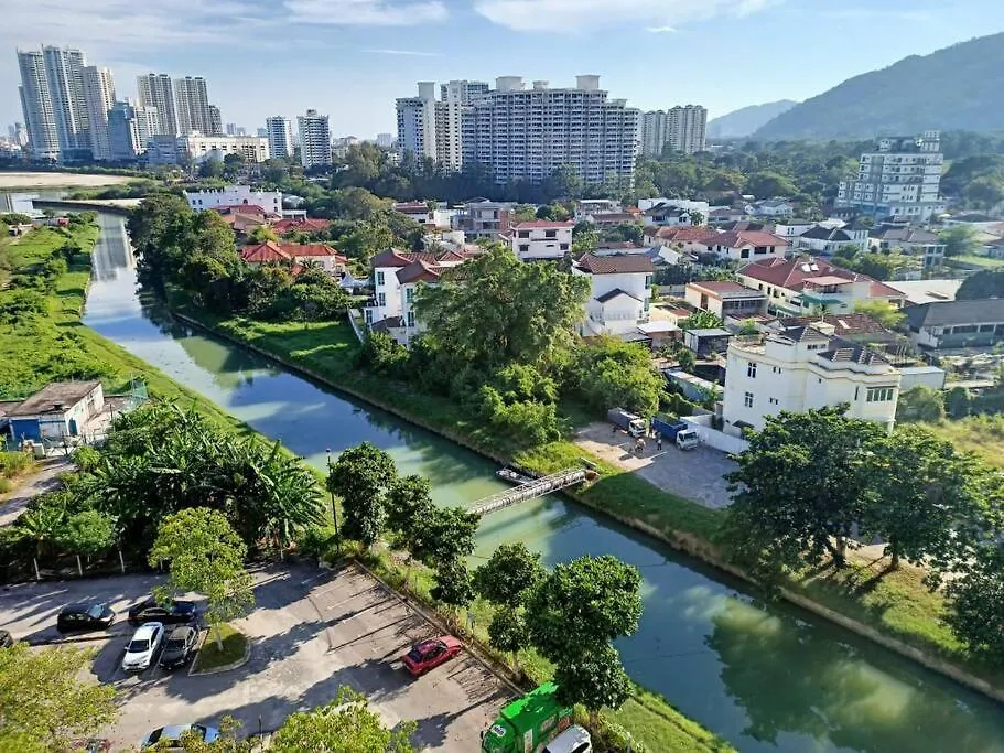 Palm Court Apartment Tanjung Tokong 0*,  Malaysia